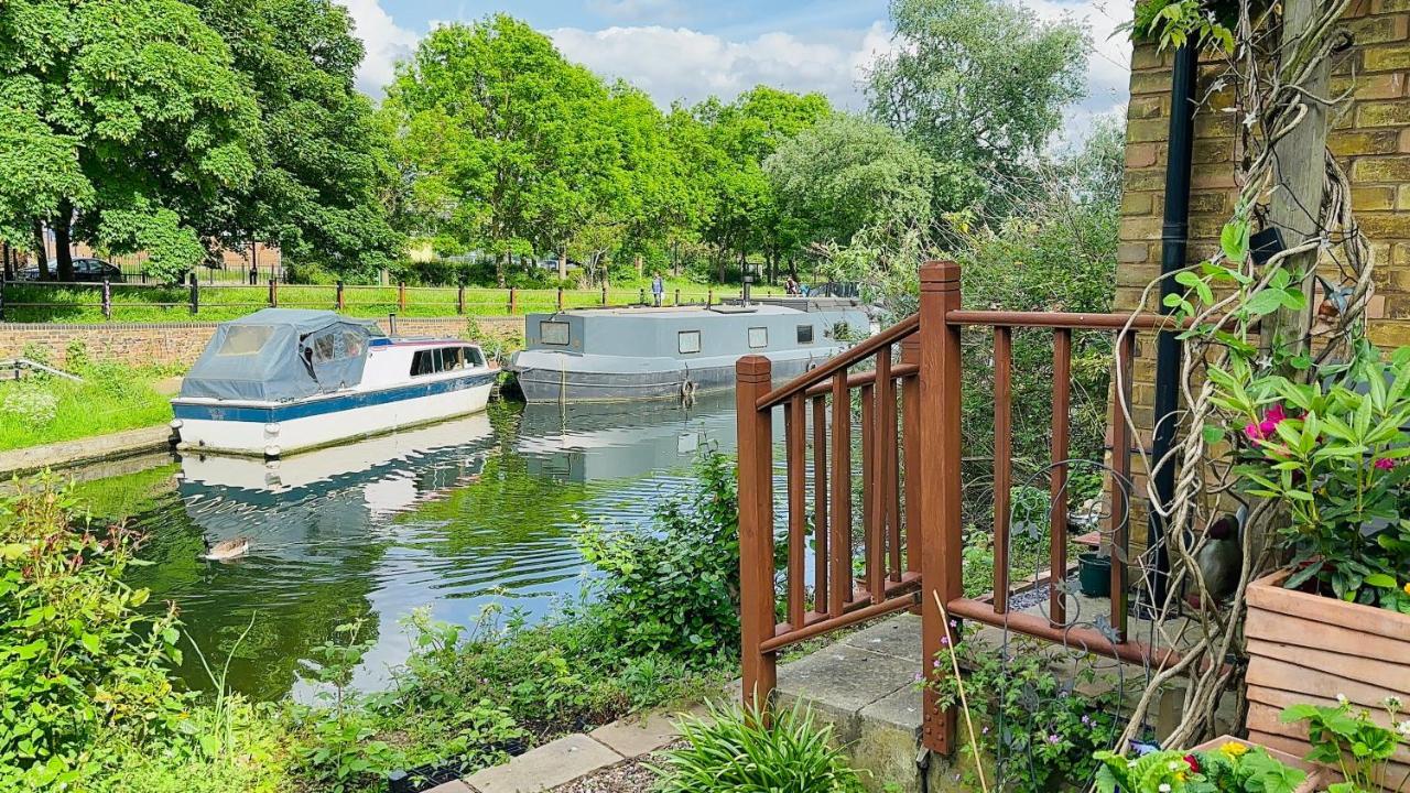 Amazing Location - City Of London- 2 Bedroom Stunning Canal View House With Private Garden,Parking & Balcony Exteriör bild
